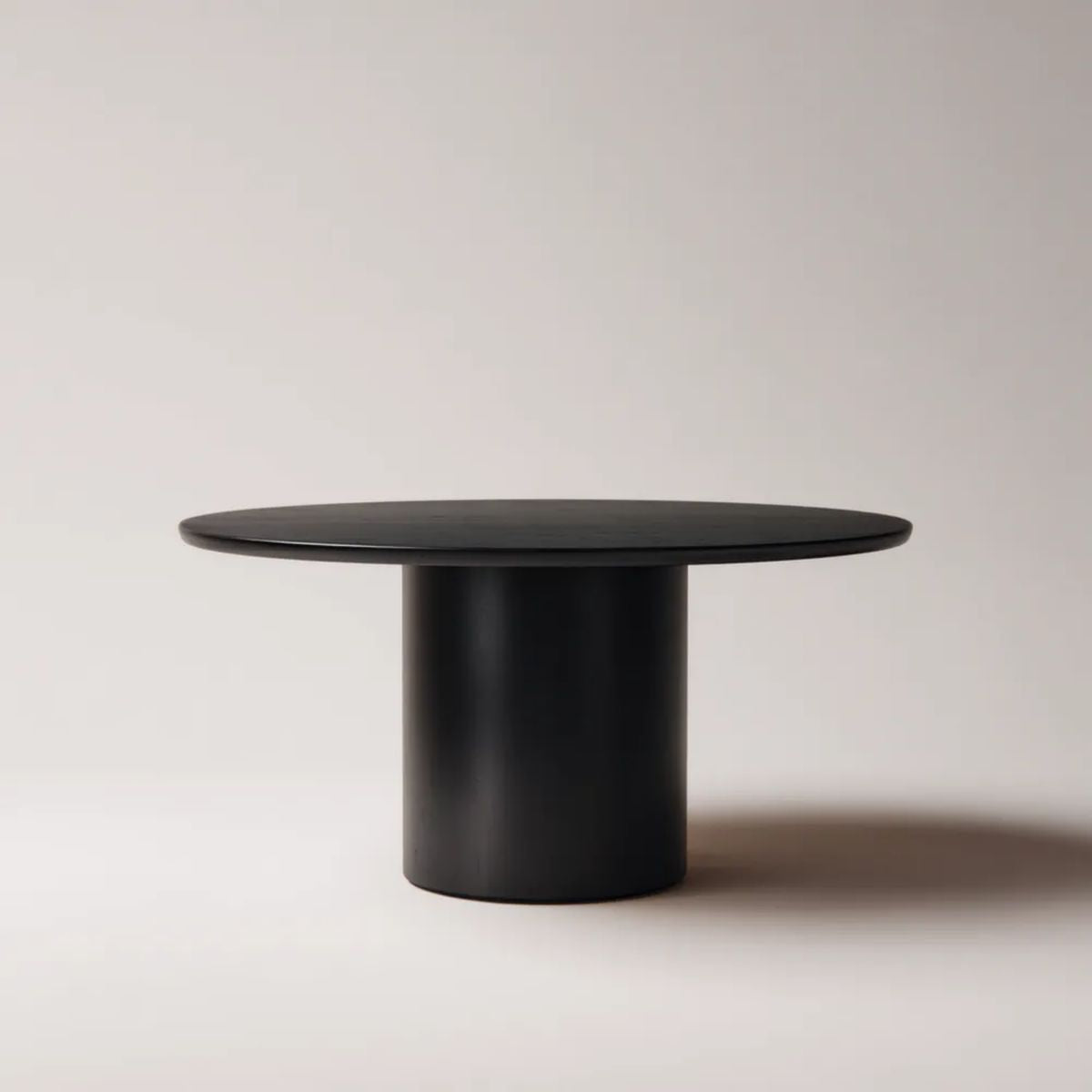 Stół do jadalni, Okrągły czarny stół stołowy z MDF 120 x 120 x 75 cm z cylindryczną centralną stopą